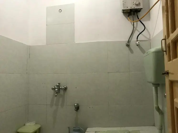 اتاق استاندارد با چشم‌انداز باغ, Serenity Guest House
