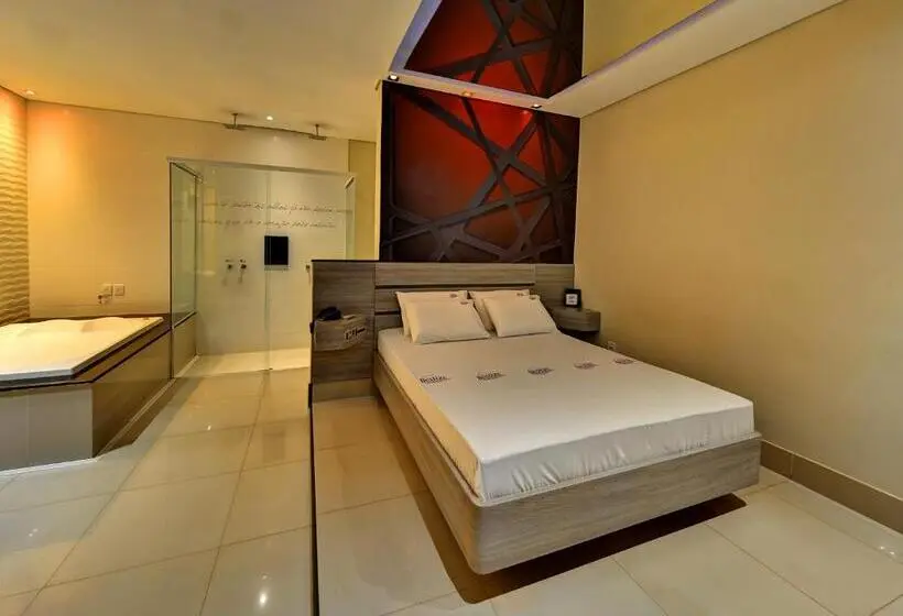 Sviitti Poreallas, Motel Deslize 5