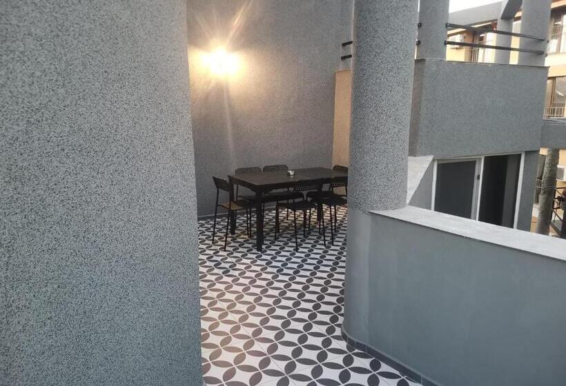 1 Sovrums Lägenhet med Balkong, Apartament Casa George Mamaia Nord