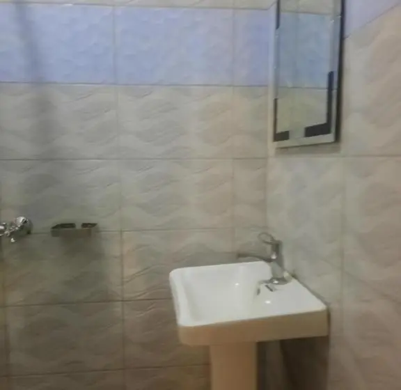 اتاق استاندارد یک نفره, Najjemba Guest House