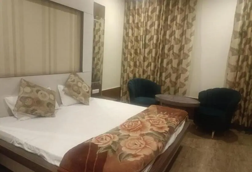 Superior-huone King-vuode, Razido Suites