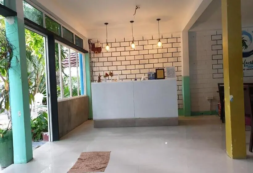 اتاق لوکس, Maafushi View