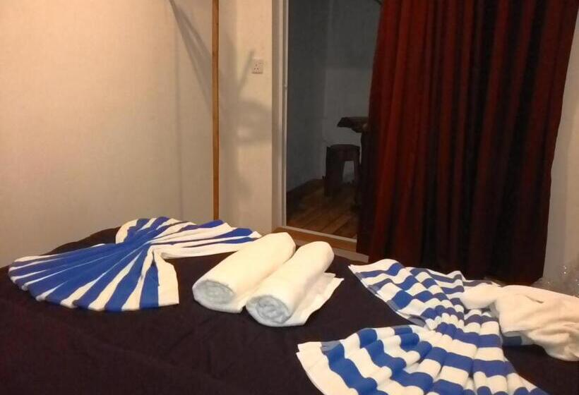 اتاق لوکس, Maafushi View