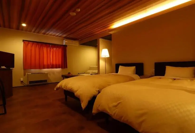 スタンダード４人部屋, Villa Monrepos