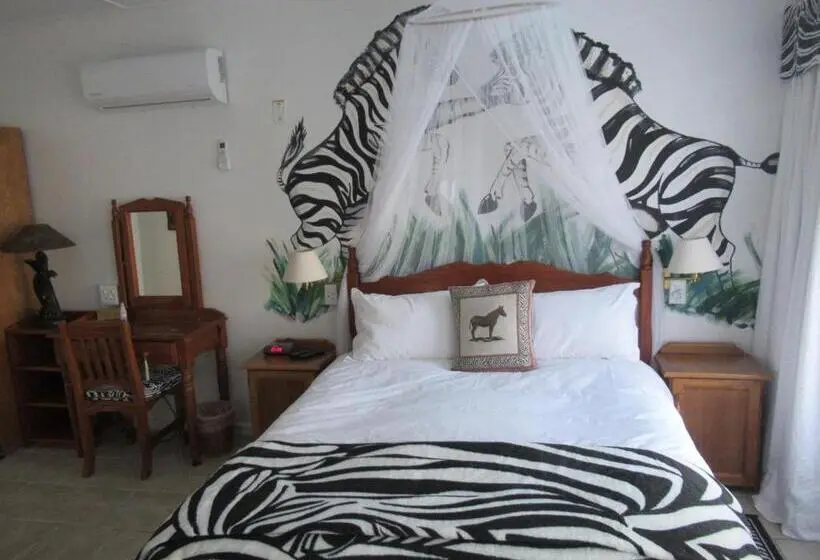 プールビュースタンダードルーム, Bhangazi Lodge Bed & Breakfast
