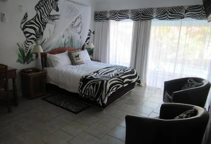 プールビュースタンダードルーム, Bhangazi Lodge Bed & Breakfast