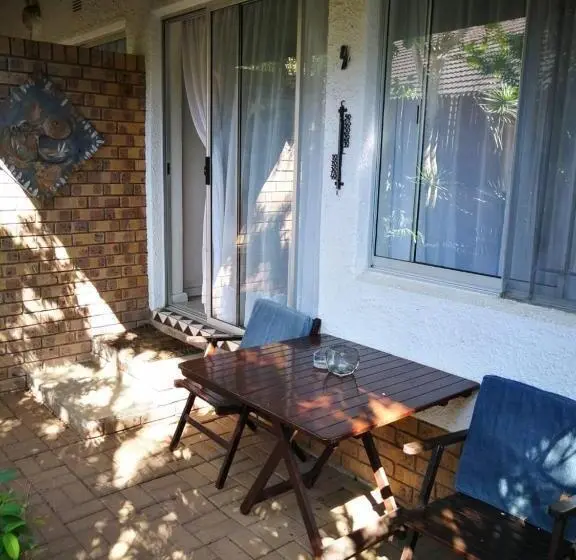 キングサイズベッドのスタンダードルーム, Bhangazi Lodge Bed & Breakfast