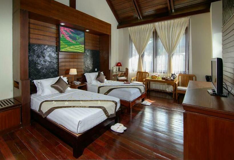 Tengerre Néző Deluxe Szoba, Blue Oceanic Bay