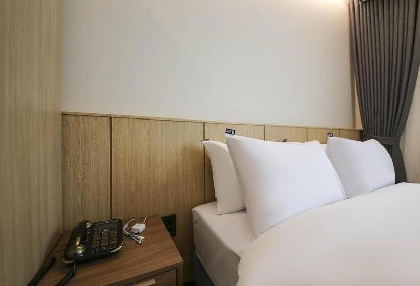 Camera Standard, Benikea