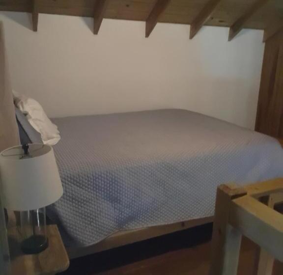 کابین, Cocolobo Resort