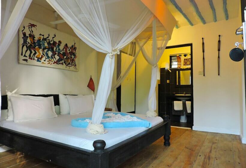 スタンダードバンガロー, Paje By Night Bungalows