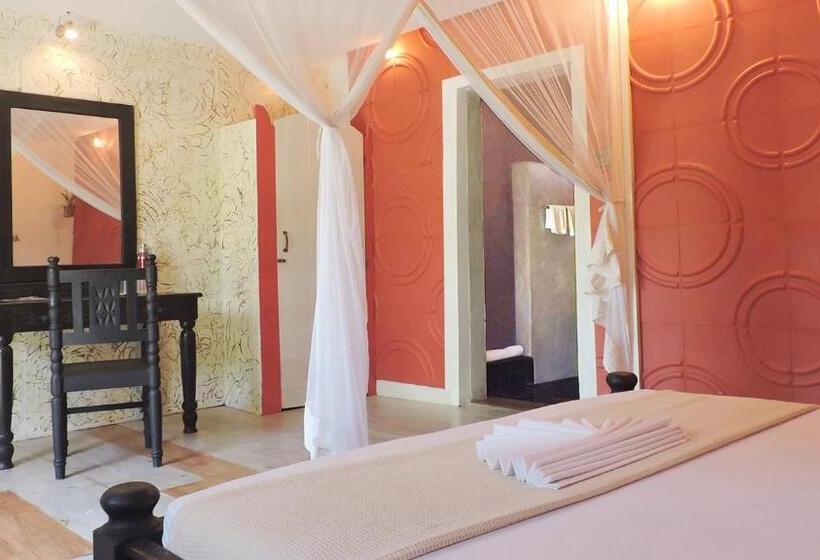 スタンダードバンガロー, Paje By Night Bungalows