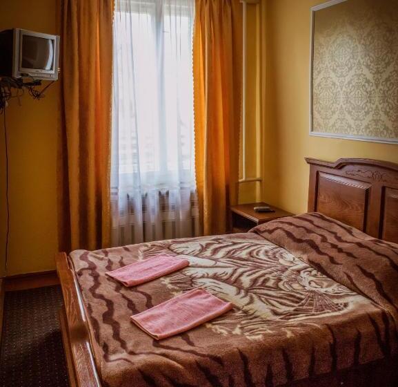 اتاق سوپریور خانوادگی, Prut