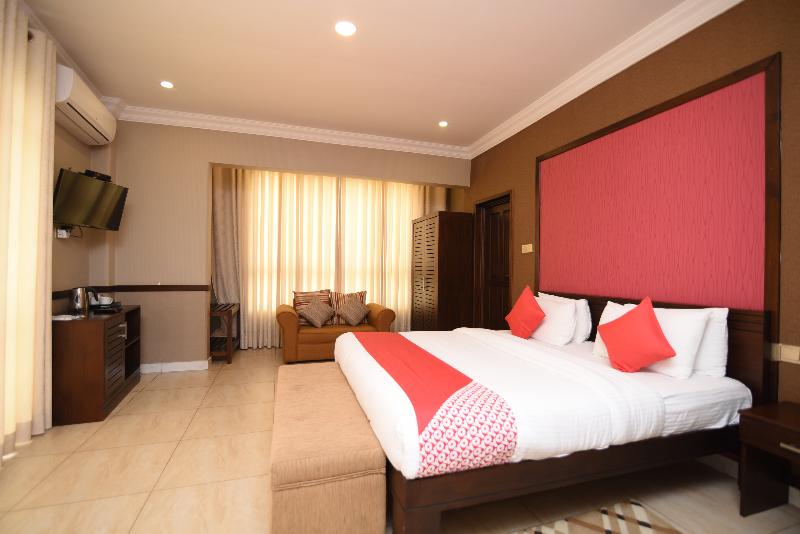 디럭스 룸, Subhas Tourist