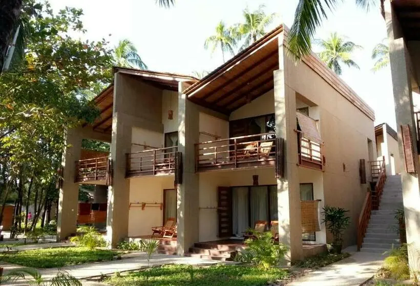 اتاق لوکس با چشم‌انداز باغ, Pleasant View Resort