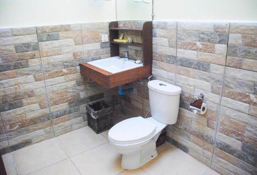 اتاق لوکس با چشمانداز باغ, Pleasant View Resort