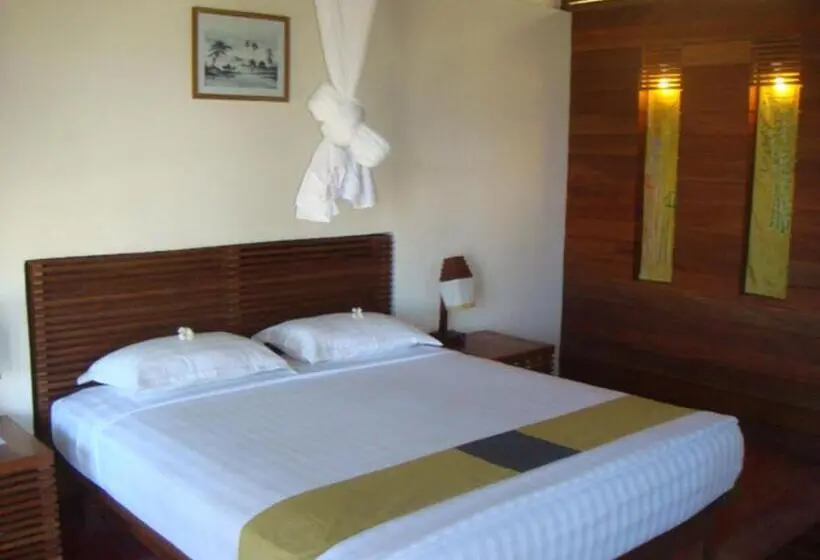 اتاق لوکس با چشم‌انداز دریا, Pleasant View Resort