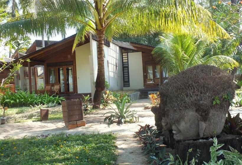 بانگلوی استاندارد, Pleasant View Resort