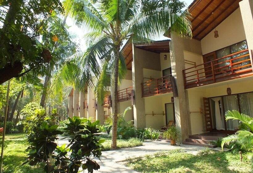 اتاق لوکس با چشمانداز باغ, Pleasant View Resort