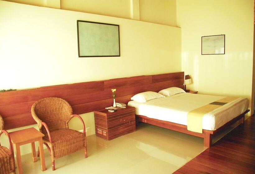 اتاق لوکس با چشم‌انداز باغ, Pleasant View Resort