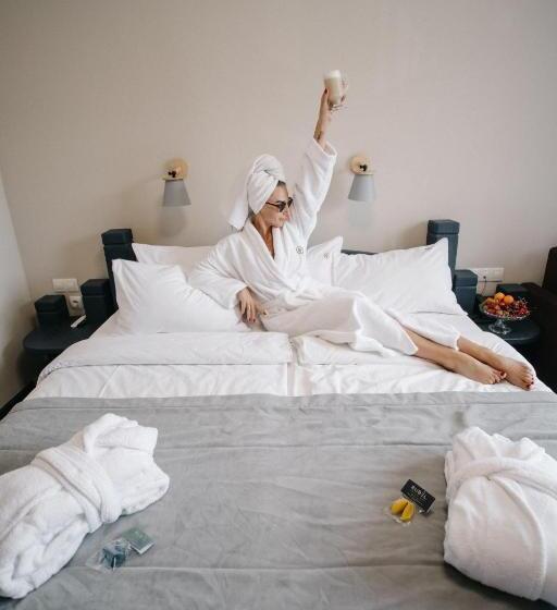 اتاق سوپریور با تخت بزرگ, Rubel Aparthotel&spa