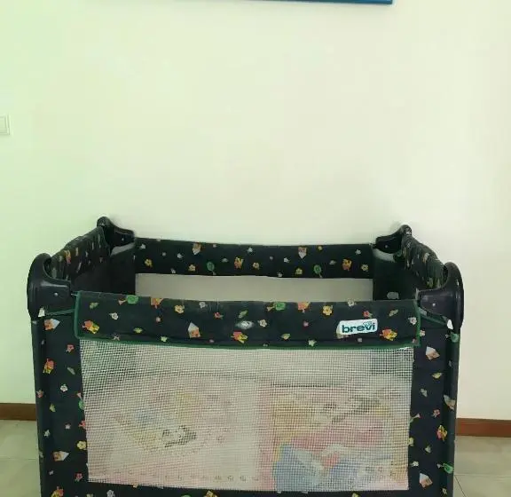 اتاق استاندارد یک تخته با سرویس بهداشتی مشترک, Simabo's Backpackers' Hostel
