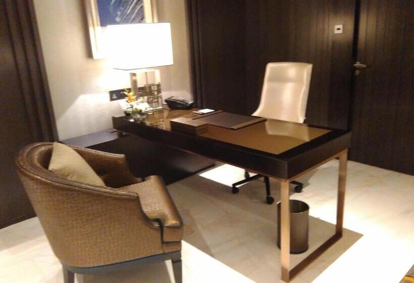 اتاق لوکس با تخت بزرگ, Wanda Realm Dongying