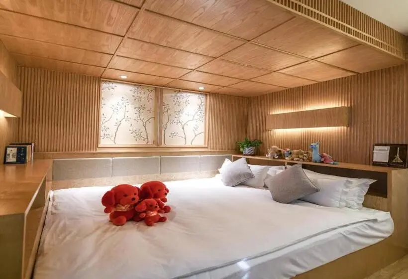 デラックスファミリールームキングサイズベッド, Water Hotel, Pingyao