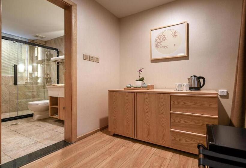 Семейный номер Делюкс с кроватью размера king size, Water Hotel, Pingyao