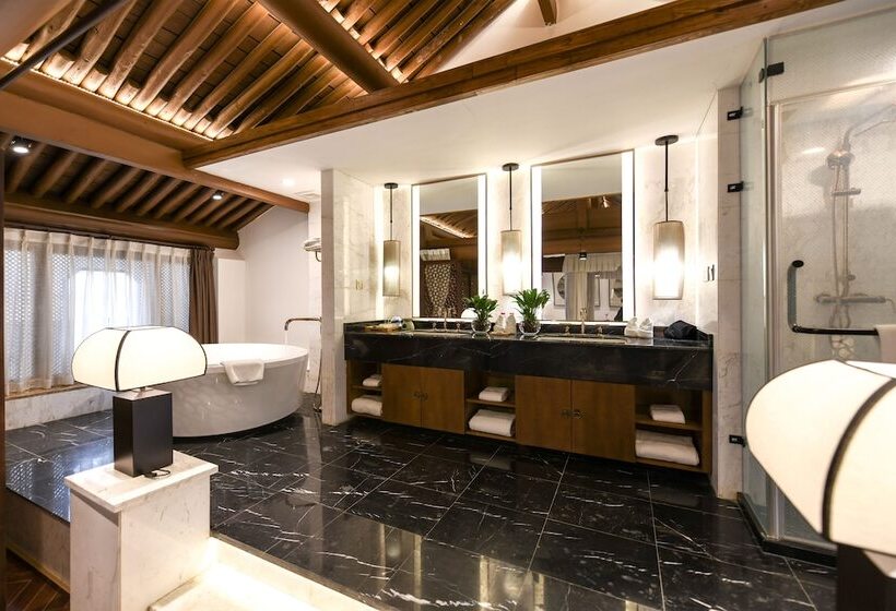 Люкс Премиум, Water Hotel, Pingyao