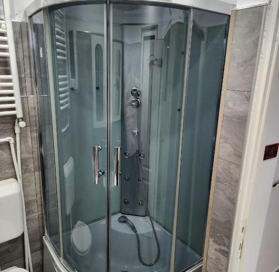 اتاق استاندارد, Luxinn