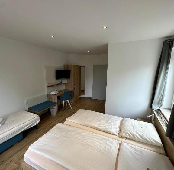 スタンダードルーム, Gasthaus Hotel Neue Post