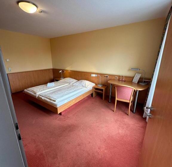 Номер Стандарт, Gasthaus   Hotel Neue Post