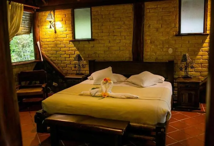 Deluxe Kamer met Kingsize Bed, Arrayan Y Piedra