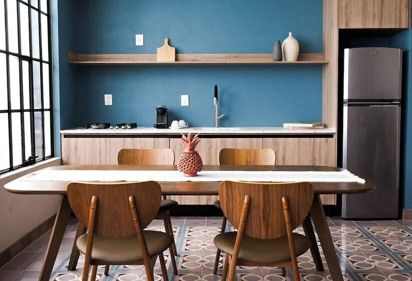 スイート, Casa Martina Guest House