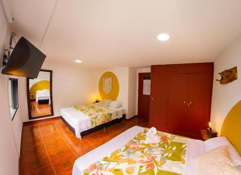 اتاق استاندارد با سرویس بهداشتی مشترک, Nogal Spa & Hostel
