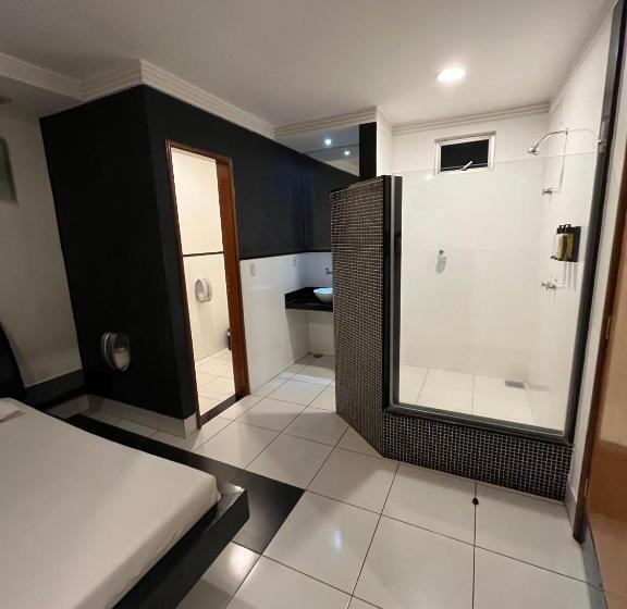 Люкс, Savanas Motel