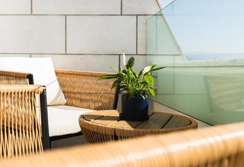 استودیو استاندارد با بالکن, ספרה אילת Sphera Eilat