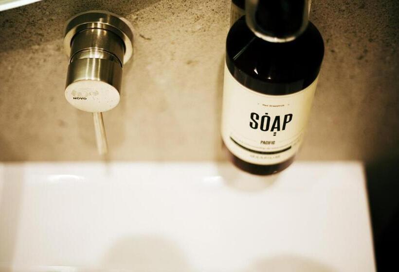 اتاق خانوادگی با چشمانداز دریا, ספרה אילת Sphera Eilat