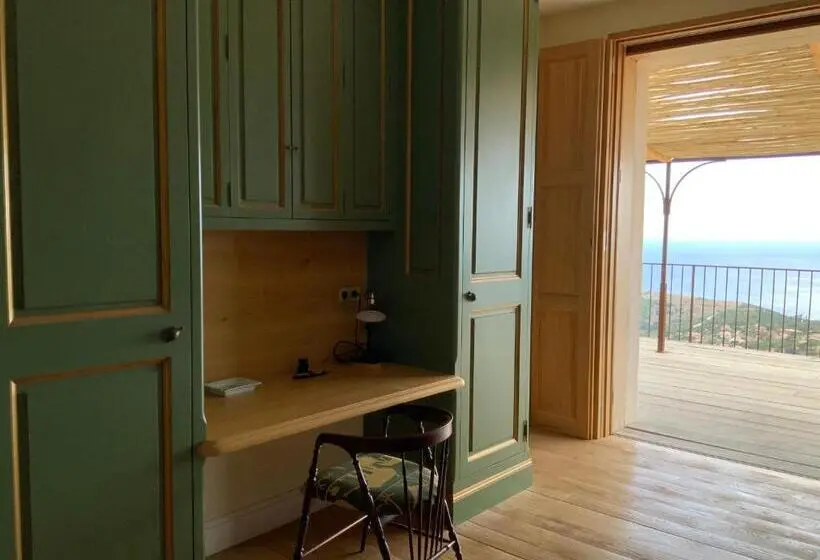 オーシャンビュースタンダードルーム, Villa Céleste
