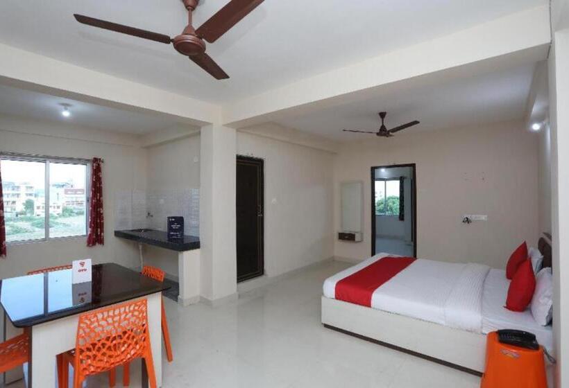 Четырехместный Номер Deluxe, Grand Resort Puri   Swimming Pool And Garden, Near Sea Beach And Temple Fully Air Conditioned