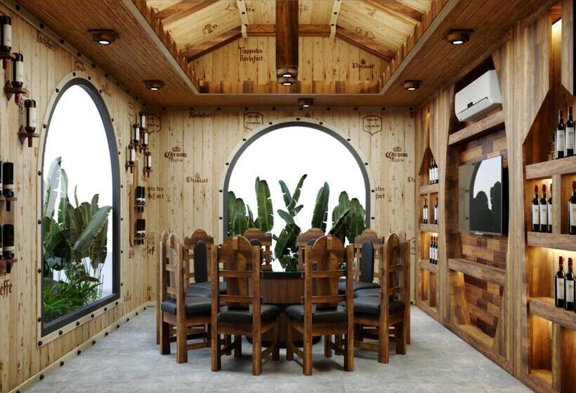 스탠다드 룸, Khu Nghỉ Dưỡng Sen Hong Town