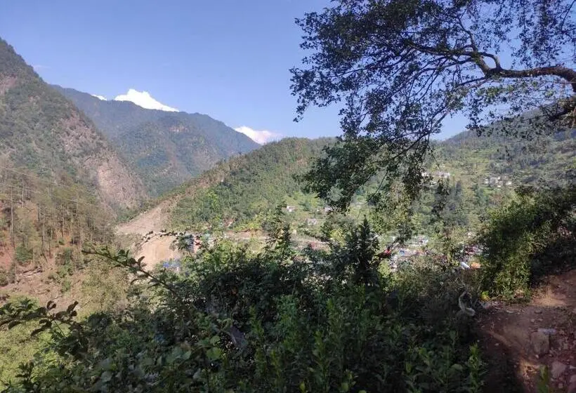 スタンダード４人部屋, Narayan Valley Resort