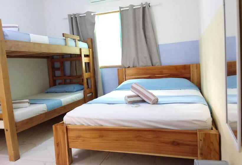 חדר סטנדרט לארבעה, Bamboo Rincon Del Mar