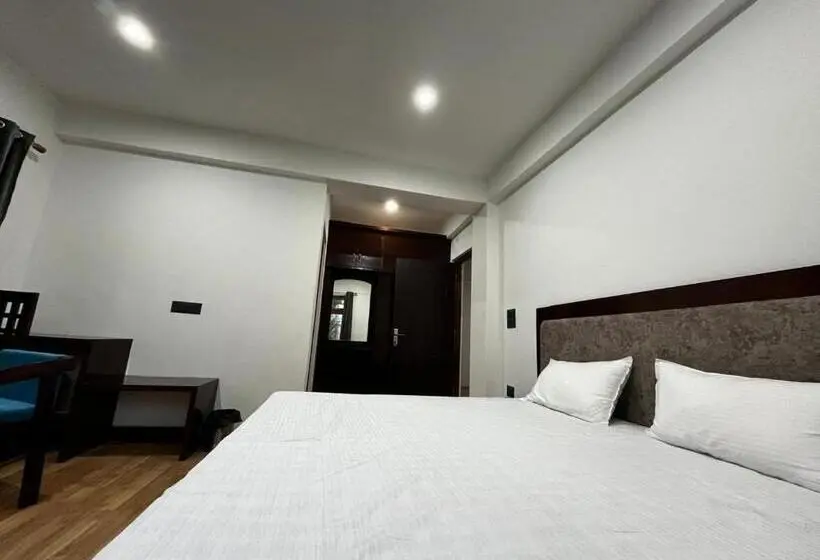 اتاق استاندارد با چشم‌انداز باغ, Barcha Guest House