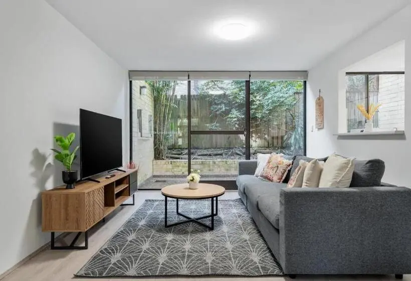 スリーベッドルーム ヴィラ, 1nc Spacious 3bedroom Townhouse, North Sydney Free Parking