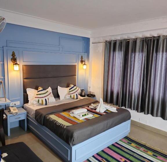 חדר דלוקס, Work Party Go