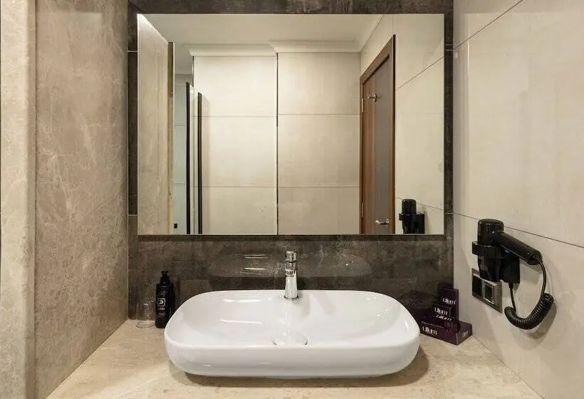 エコノミールーム, Lilium Hotel & Suites