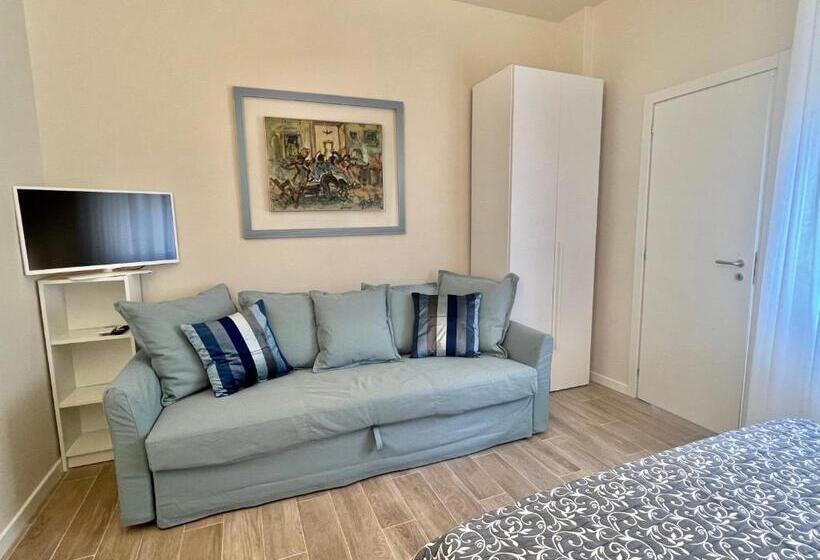 اتاق استاندارد چهار تخته, F&f Rooms