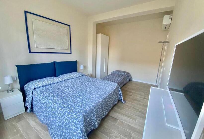 اتاق استاندارد سه تخته با سرویس بهداشتی مشترک, F&f Rooms